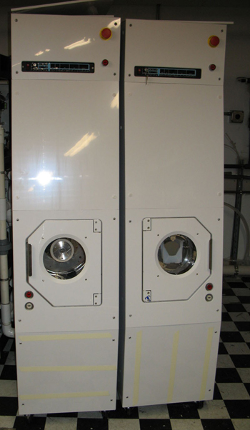 Dual stack spin rinse dryer
