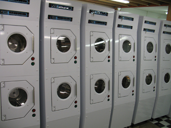 Dual stack spin rinse dryer